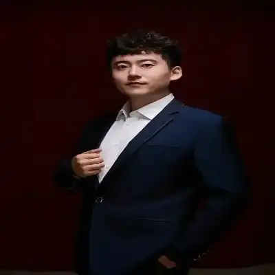 臧薇